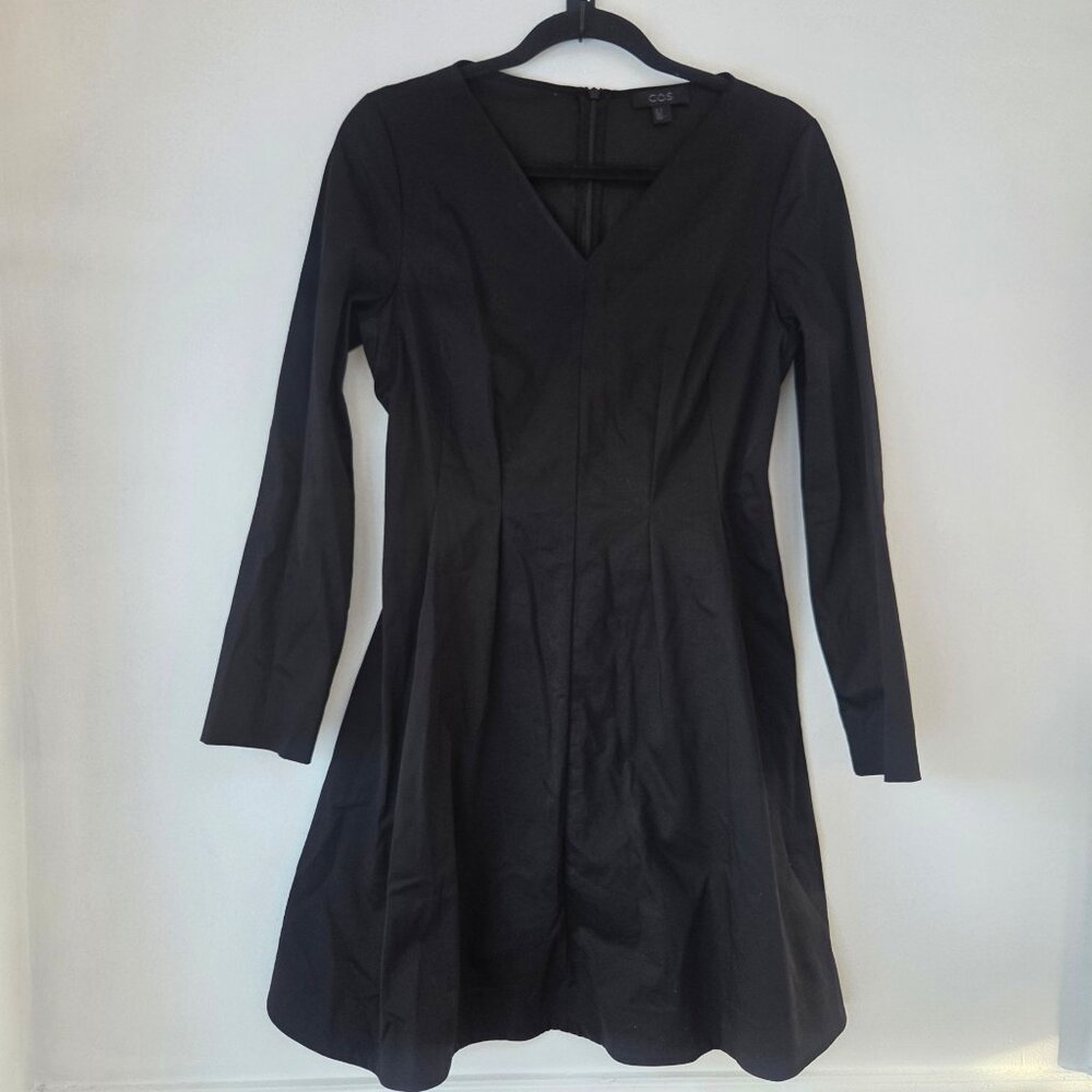 COS Pleated Waist Long Sleeve Black Fit and Flare Dress Wardrobe Basic Size 8
